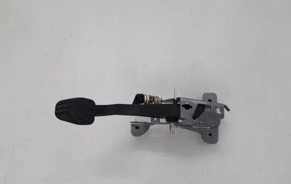 Clutch pedal