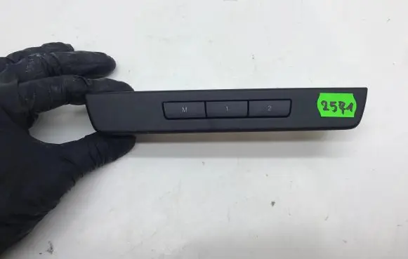 BMW 7 F01 F02 F03 F04 Seat memory switch 9215753 SZ1306051775 28227025