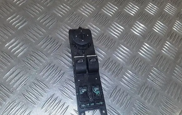 Ford Fiesta Electric window control switch F1ET14A132EA