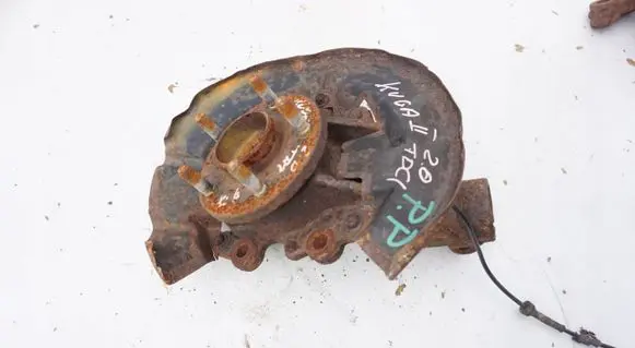 Ford Kuga II Front wheel hub