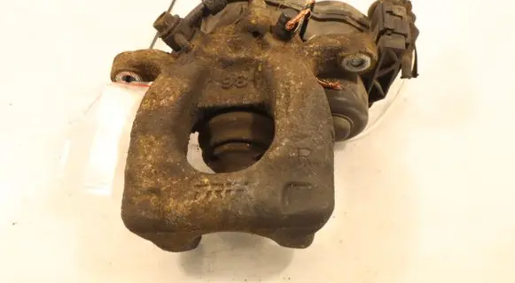 Nissan Qashqai Rear brake caliper 32353310C