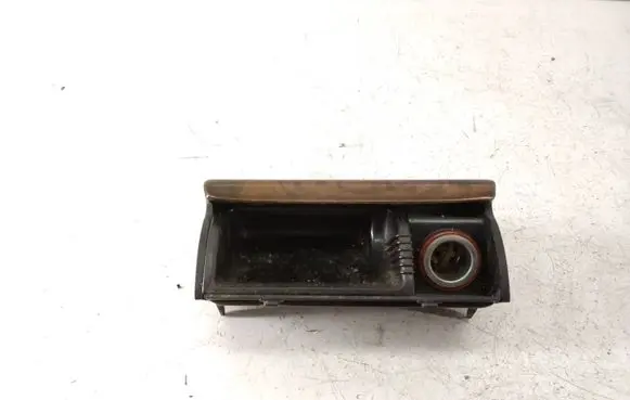 Volkswagen PASSAT B5.5 Car ashtray 30830060BH