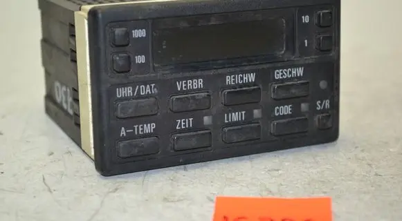BMW 5 E34 On-board computer control switch 65811382416