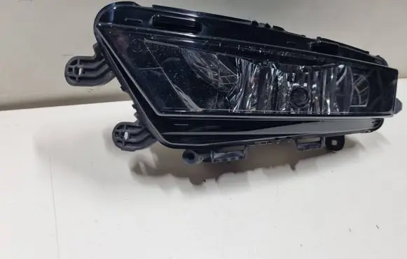 Skoda Octavia Mk3 (5E) Front fog light 10961010000 5E0941599F