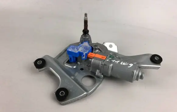 Subaru Legacy Rear window wiper mechanism 
