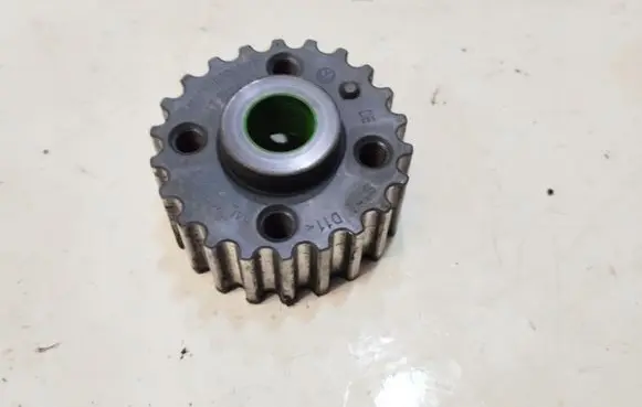 Skoda Superb B8 (3V) Timing chain sprocket 04L105263C