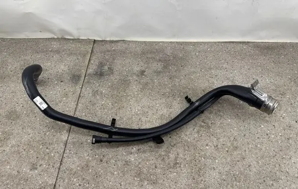 Fuel tank filler neck pipe