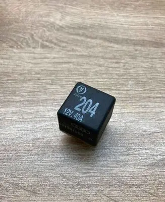 Audi A4 S4 B5 8D Other relay 431951253H