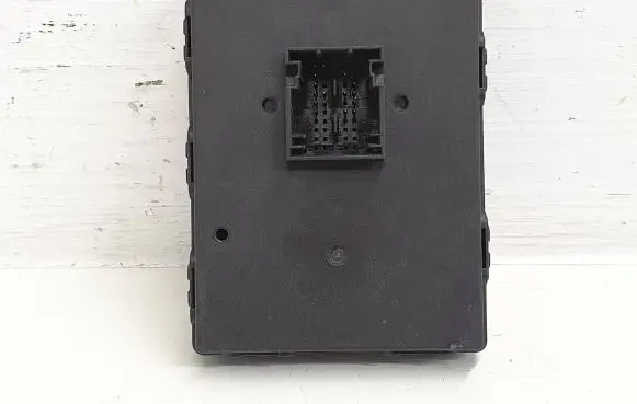 Audi TT TTS RS Mk3 8S Keyless (KESSY) go control unit/module 3Q0959435B 5ZA011460
