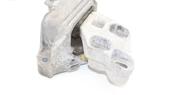 Mercedes-Benz A W176 Engine mount bracket A2462400617