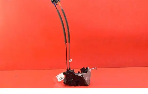 Hyundai Kona I Rear door lock 81420J100