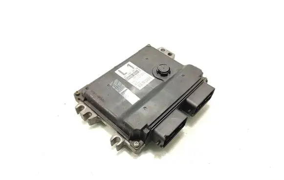 Suzuki SX4 Engine control unit/module 33920-79J11 MB112300-2552