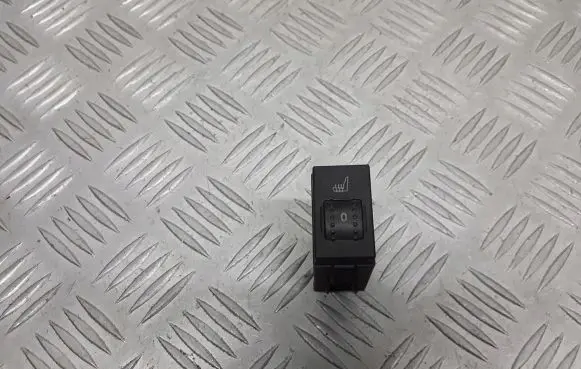 Ford C-MAX I Seat heating relay 3M5T-19K314-AC