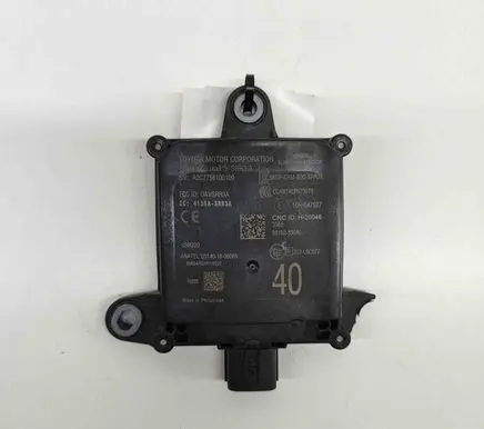Lexus ES 250 - 300 - 330 Blind spot module 8816233040 A2C7758100100