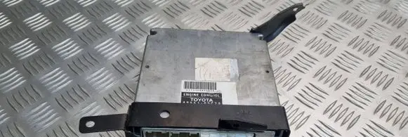 Toyota Avensis T250 Engine control unit/module 8966105C20 2751006940Y