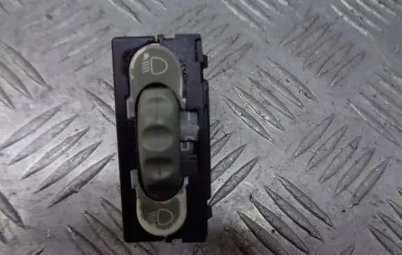 Renault Scenic I Headlight level adjustment motor 