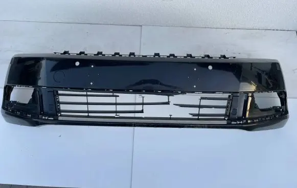Volkswagen PASSAT B7 Front bumper 3AA807221