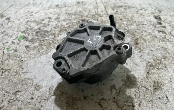Citroen C3 Vacuum pump 9684786780