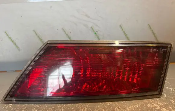 Tailgate rear/tail lights