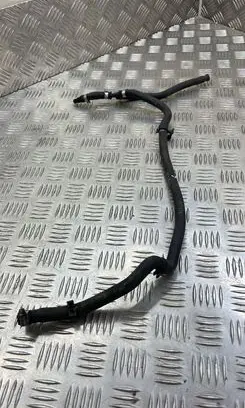 Mercedes-Benz E W211 Engine coolant pipe/hose A2115011225