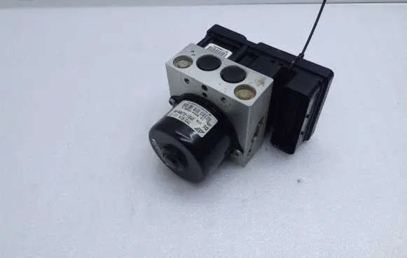 Ford Galaxy ABS Pump 7M3907379G 7M3614111Q