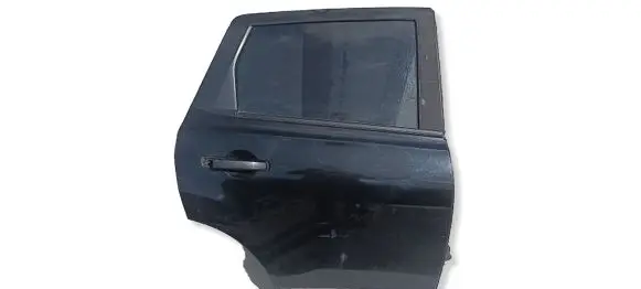 Nissan Qashqai Rear door 