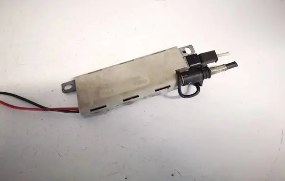 Audi A4 S4 B5 8D Antenna control unit 8d5035225d
