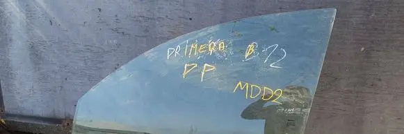 Nissan Primera Front door window glass four-door 1212123