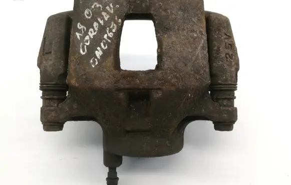 Toyota Corolla Verso E121 Front brake caliper