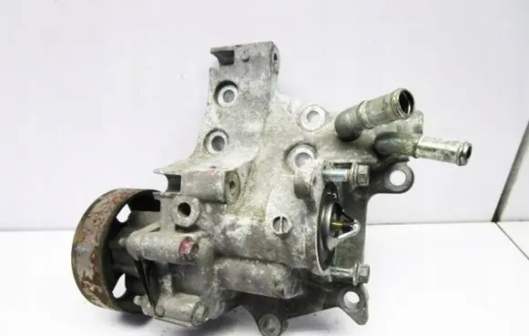 Nissan Qashqai+2 Water pump