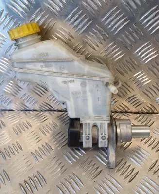 Alfa Romeo Mito Master brake cylinder 204Y21817 0204051107