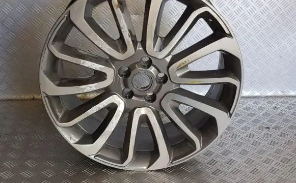 Land Rover Range Rover L405 R16 steel rim 