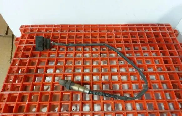 Audi A6 S6 C5 4B Lambda probe sensor 081153 6287288