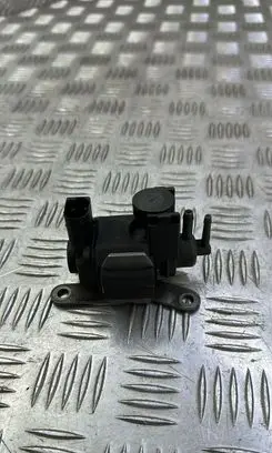 Audi A7 S7 4G Turbo solenoid valve 059906609B