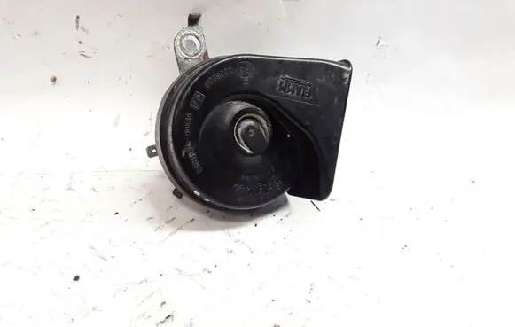 Opel Insignia A Horn signal E30055306