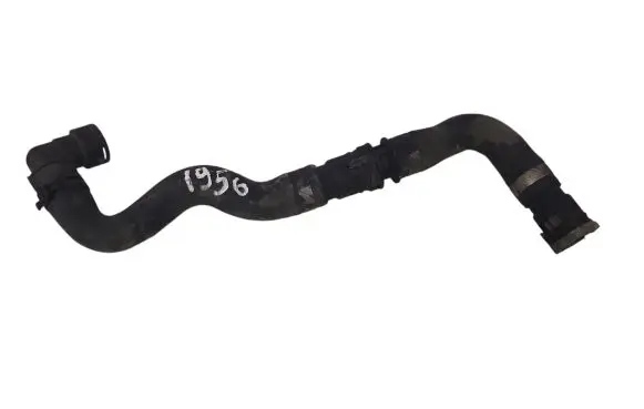 Volvo V40 Engine coolant pipe/hose