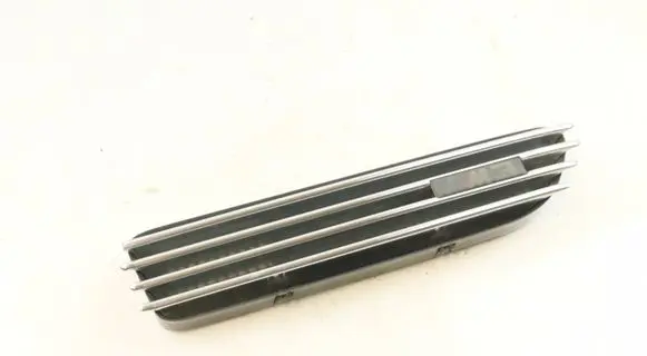 BMW 3 E46 Fender grill 2694608 51132694608