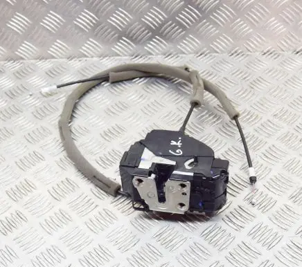 Nissan Leaf II (ZE1) Rear door lock X12G