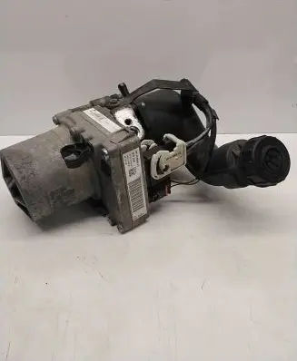 Peugeot 508 Power steering pump 9806445080