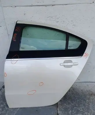 Opel Antara Rear door 