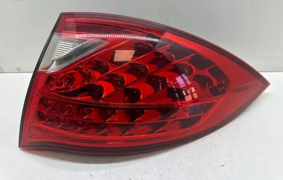 Porsche Cayenne (92A) Rear/tail lights 7P5945096F