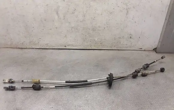 Opel Insignia A Gear shift cable linkage
