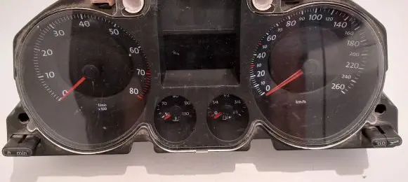 Volkswagen PASSAT B6 Speedometer (instrument cluster) A2C53117395 V0043000 3C0920851K