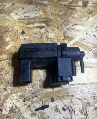 Audi A6 S6 C6 4F Turbo solenoid valve 059906628B 70101900