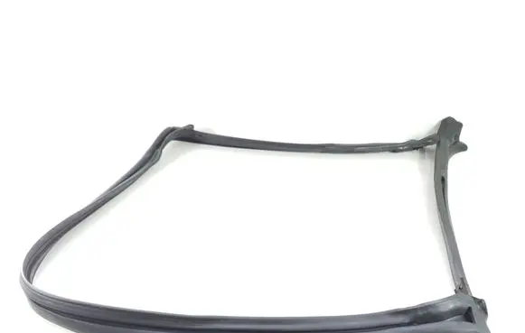 Ford Mustang VI Rubber seal front coupe door window FR3Z-7603110-C FR3B-7652252-A
