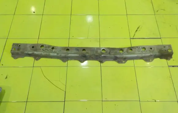 Toyota iQ Front bumper support beam SP130