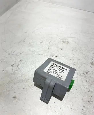 Volvo S80 Alarm control unit/module 9472105 F005V00026