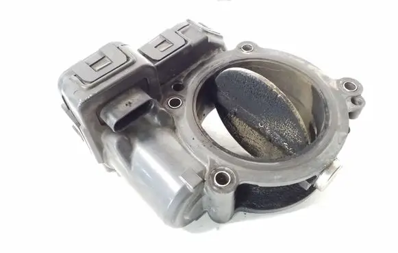 Mercedes-Benz E C207 W207 Throttle valve A6510900370