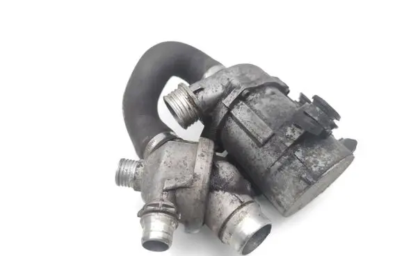 BMW 3 E90 E91 Thermostat/thermostat housing 11997710
