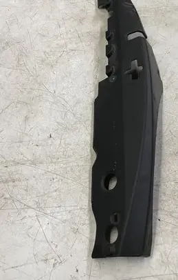 Radiator trim